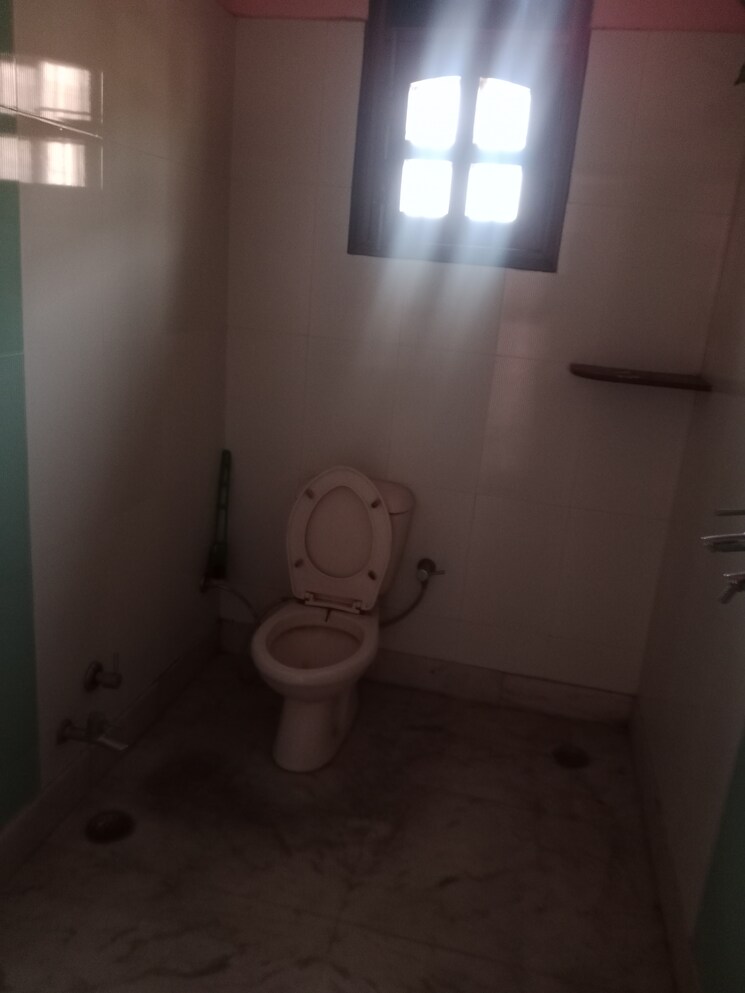 Bathroom, sector 18 2 Bedroom 1705 Sq.Ft. Builder Floor In Sector 18 Panipat 9589609