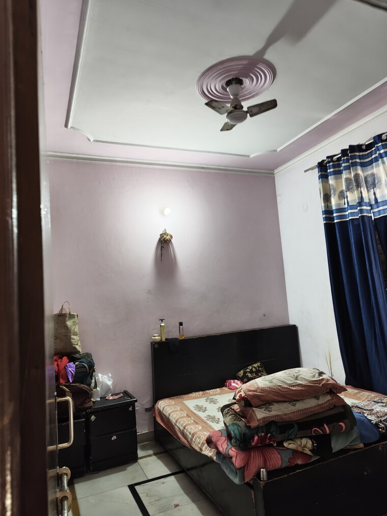 Room, delta i greater noida 2 Bedroom 60 Sq.Mt. Independent House In Delta I Greater Noida Greater Noida 9589607