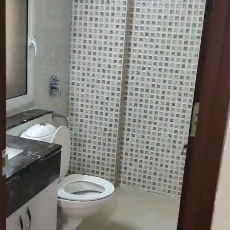Bathroom, eldeco-accolade 2 Bedroom 1264 Sq.Ft. Apartment In Saini Colony Gurgaon 9589619