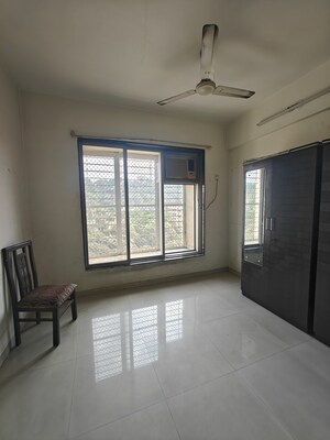 Room in 2 BHK Apartment at Neelsidhi Atlantis, Nerul – for Rent