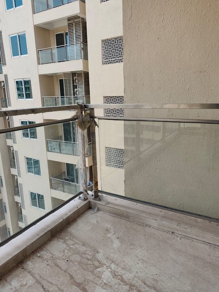 Balcony, ambience-creacions 4 Bedroom 3975 Sq.Ft. Apartment In Sector 22 Gurgaon 9589623