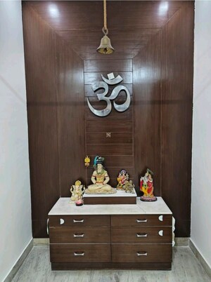 Furnished Amenities in 3 BHK Independent House at DLF Centre Point, Sector 11 – for Rent