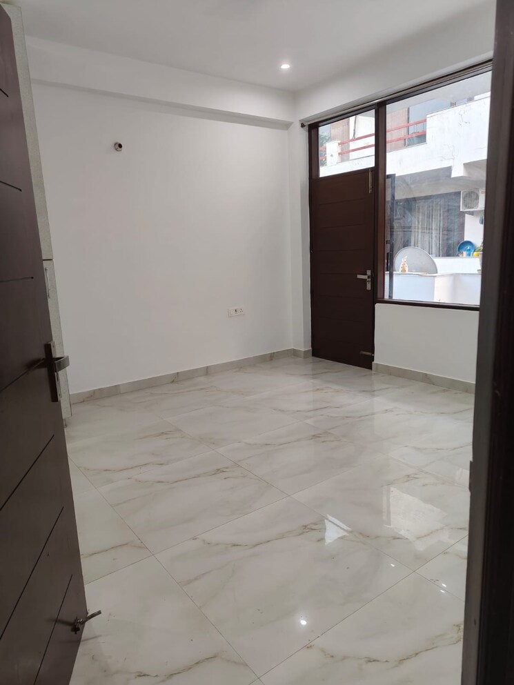 Room, bestech-park-view-residency 2 Bedroom 1415 Sq.Ft. Apartment In Sector 3 Gurgaon 9589632