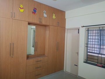 Furnished Amenities in 2 BHK Apartment at Hennur – for Rent