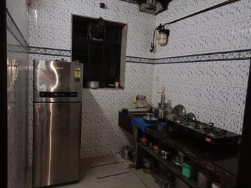 Furnished Amenities in 1 BHK Apartment at Malad SC CHS, Malad West – for Sale