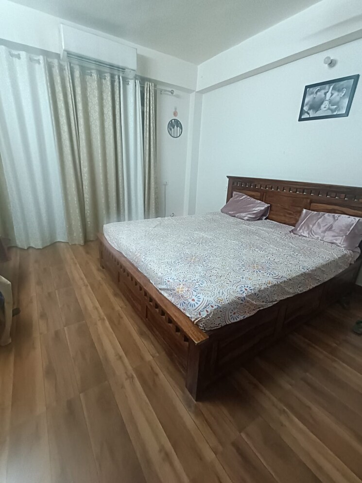 Room, gomti nagar Pg For Boys & Girls In Gomti Nagar 9589670