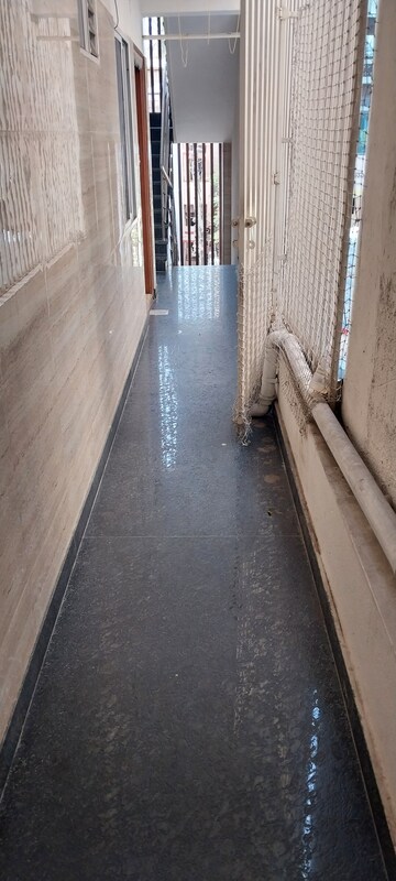 Furnished Amenities in 2 BHK Independent House at Nr Colony – for Rent