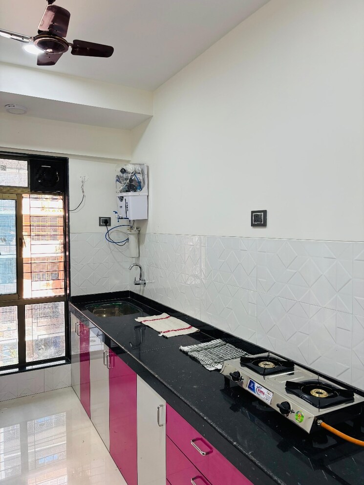 Kitchen, ahimsa-marg 2 Bedroom 700 Sq.Ft. Apartment In Malad West Mumbai 9589714