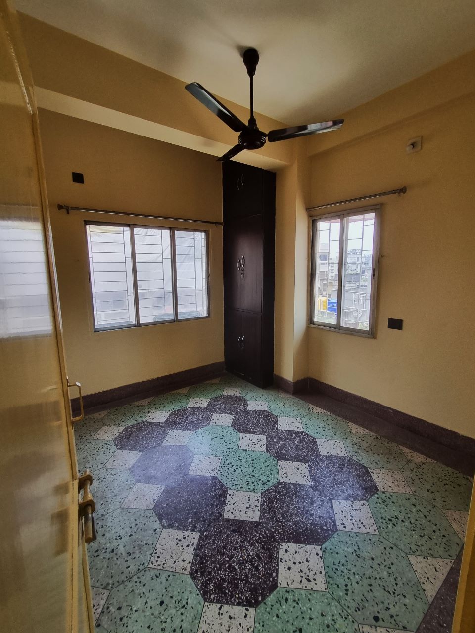 2 BHK Apartment For Sale in Stand Alone Building 