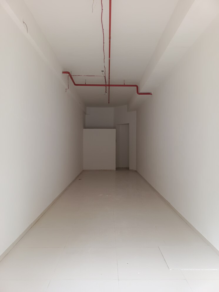 Room, sukhkarta-chs-nerul Commercial Shop 640 Sq.Ft. In Seawoods Sector 42 Navi Mumbai 9589727