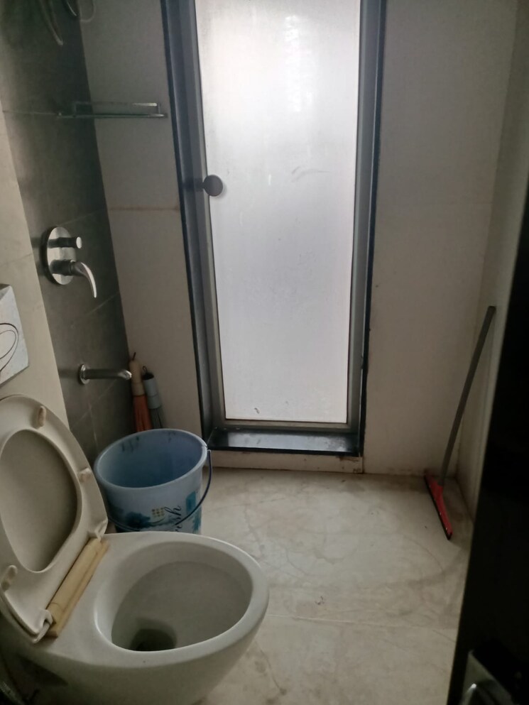 Bathroom, skd-pinnacolo 3 Bedroom 1350 Sq.Ft. Apartment In Mira Road Thane 9589732