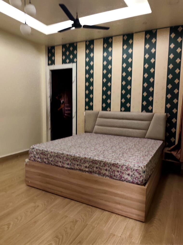 Room, gomti nagar Pg For Boys & Girls In Gomti Nagar 9589736