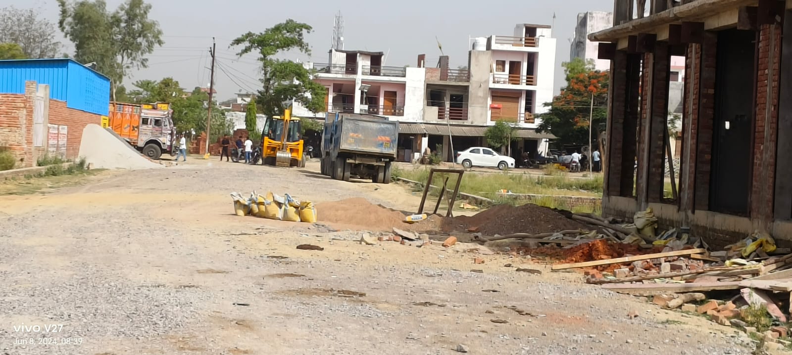 Plot For Sale in Amresh Property 