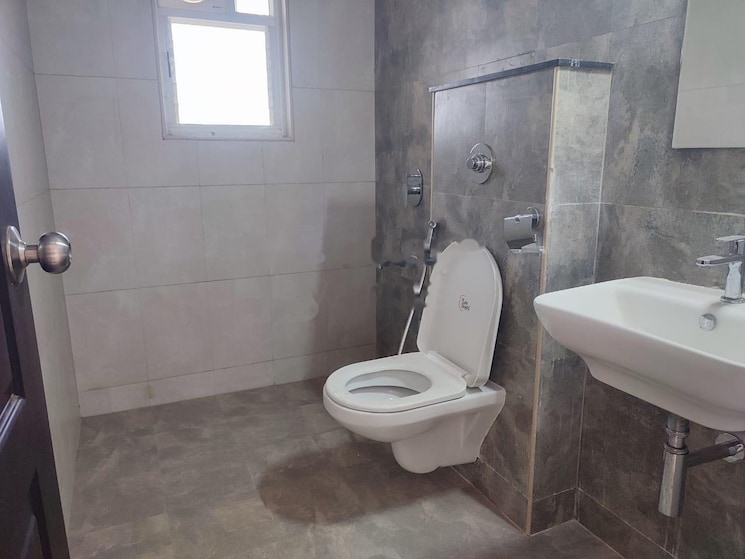 Bathroom, prestige-sunrise-park 3 Bedroom 1150 Sq.Ft. Apartment In Electronic City Phase I Bangalore 9589795