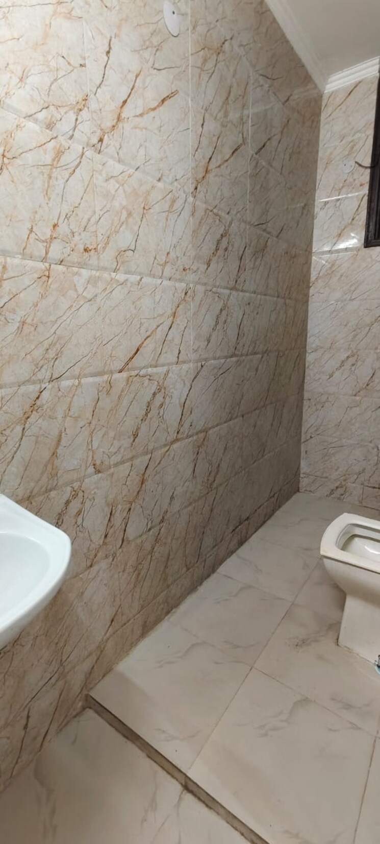 Bathroom, saket 2 Bedroom 980 Sq.Ft. Builder Floor In Saket Delhi 9589816