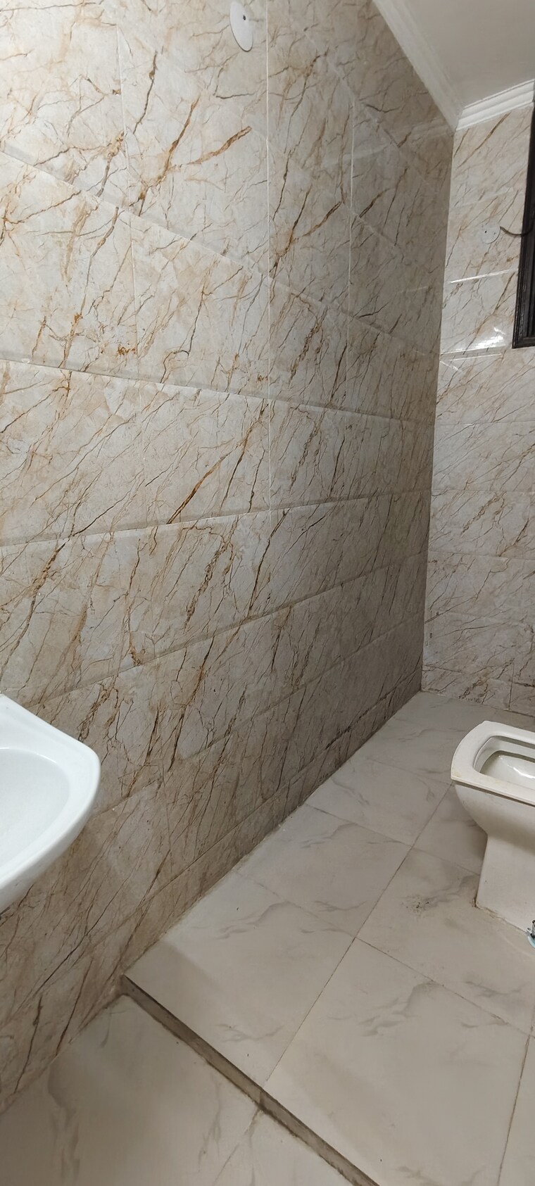 Bathroom, saket 2 Bedroom 980 Sq.Ft. Builder Floor In Saket Delhi 9589800