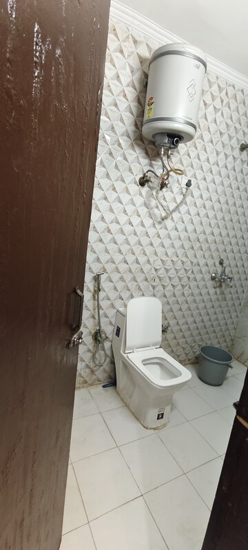 Bathroom in 2 BHK Builder Floor at Saket – for Rent