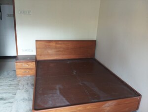 Furnished Amenities in 3 BHK Apartment at Vasant Valley Complex, Malad East – for Rent