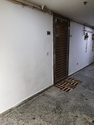 Room in 2 BHK Apartment at Sai Enclave Noida, Sector 53 – for Sale