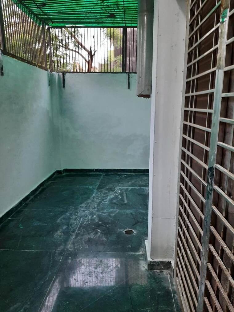 Balcony, sai-enclave-noida 2 Bedroom 1150 Sq.Ft. Apartment In Sector 53 Noida 9589862