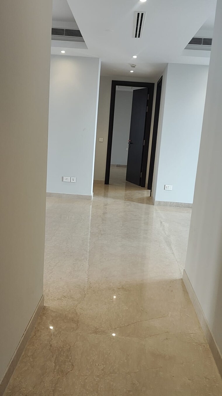 undefined, emaar-the-palm-springs 3 Bedroom 3050 Sq.Ft. Apartment In Sector 54 Gurgaon 9589858