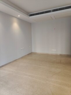 3 BHK + Servant Room Apartment For Sale in Emaar The Palm Springs