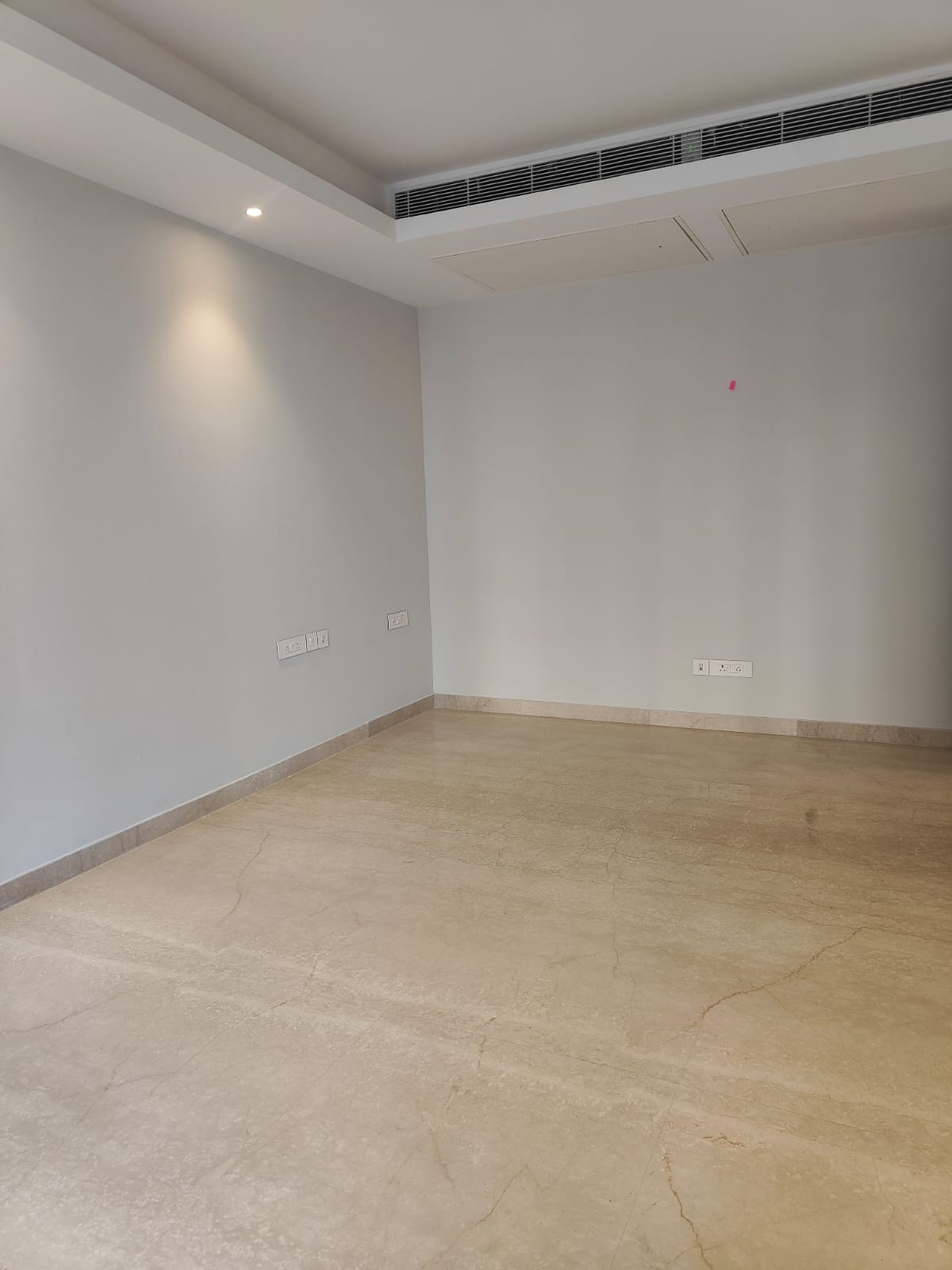 3 BHK + Servant Room Apartment For Sale in Emaar The Palm Springs