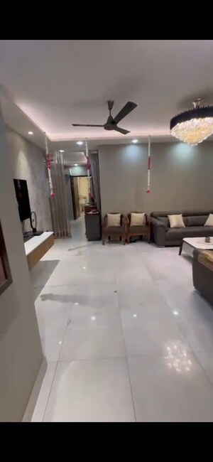 Living Room in 3 BHK Builder Floor at Sector 48 – for Rent