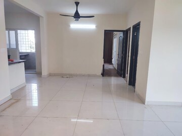 Room in 3 BHK Apartment at Prestige Sunrise Park, Electronic City Phase I – for Rent