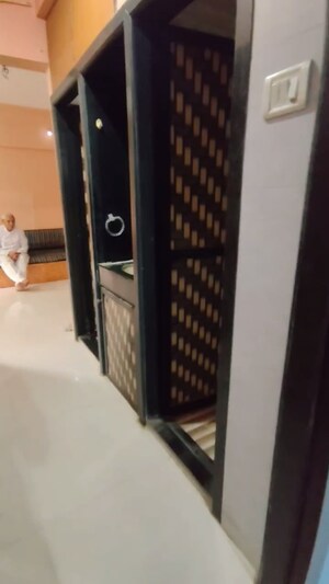 Building Lobby in 1 BHK Apartment at Alica Nagar CHS, Kandivali East – for Rent