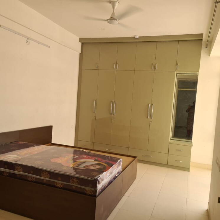 Bedroom, signature-the-serenas 2 Bedroom 724 Sq.Ft. Apartment In Sohna Sector 33 Gurgaon 9589930