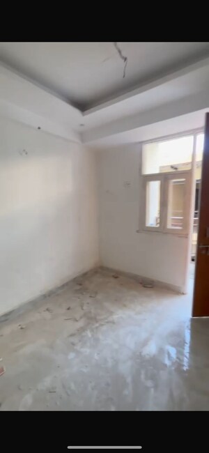 Room in 2 BHK Builder Floor at Hark Sai Homes, Sector 49 – for Sale