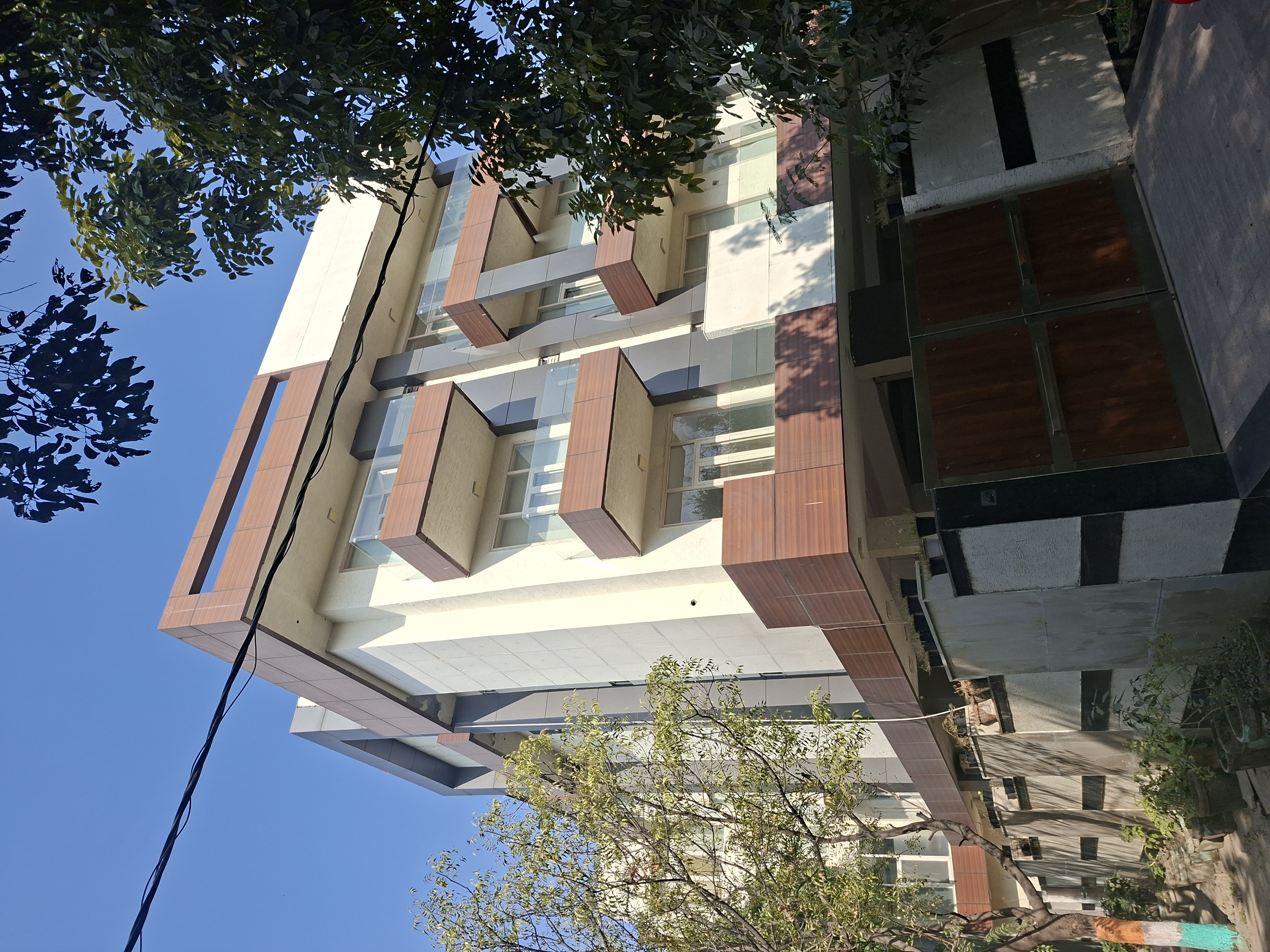 6+ BHK Independent House For Rent in Sector 48