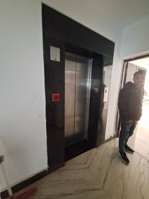 Furnished Amenities in 6+ BHK Independent House at Sector 48 – for Rent