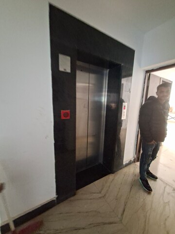 Furnished Amenities in 6+ BHK Independent House at Sector 48 – for Rent