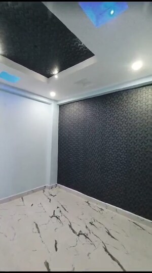 Room in 2 BHK Apartment at Sai Homes Sector 49, Sector 49 – for Sale