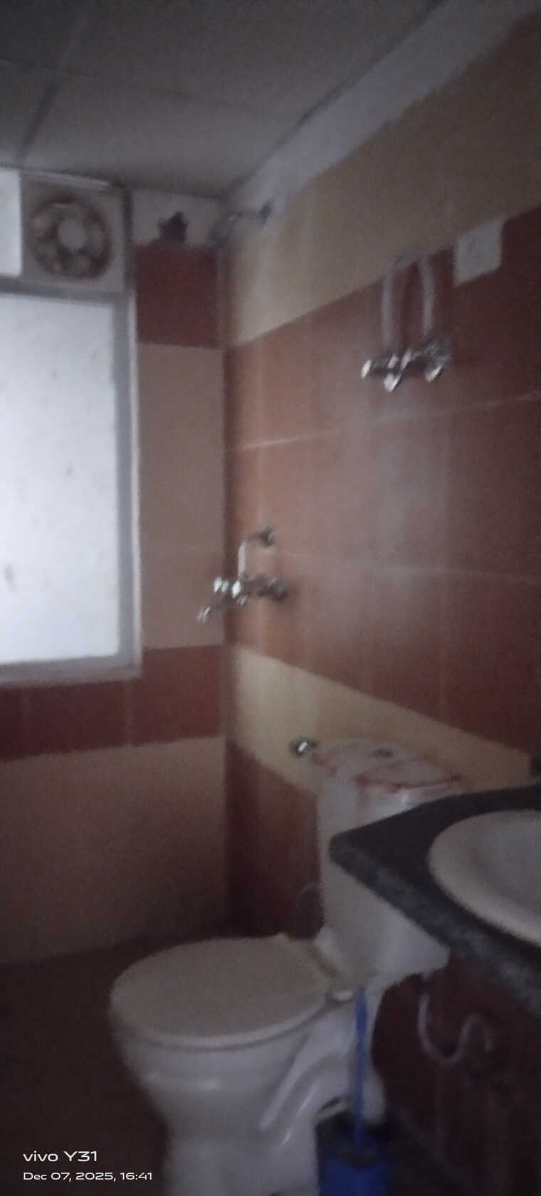 Bathroom, mahagun-mywoods 2.5 Bedroom 1190 Sq.Ft. Apartment In Sector 16c Greater Noida Greater Noida 9589948