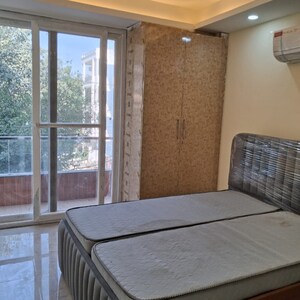 Bedroom in 3 BHK Builder Floor at Sector 45 – for Rent