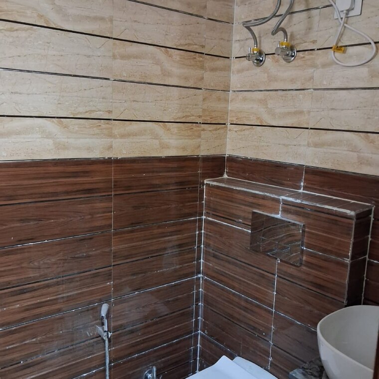 undefined, sector 45 3 Bedroom 2100 Sq.Ft. Builder Floor In Sector 45 Gurgaon 9589949