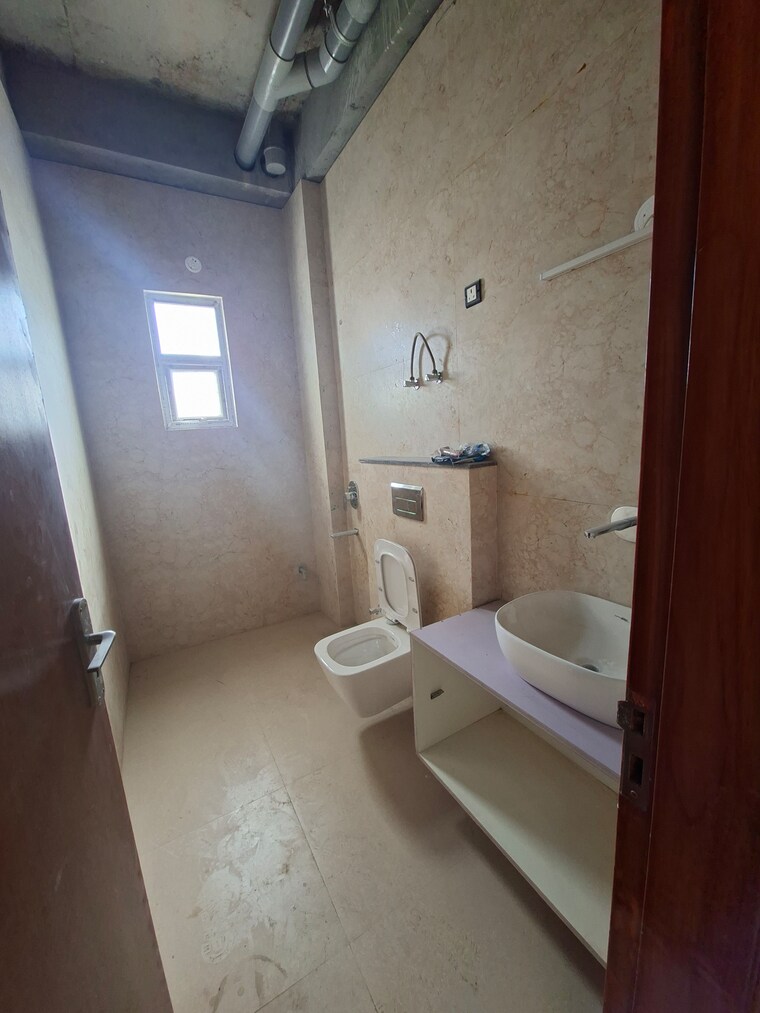 undefined, rwa-apartments-sector-26 4 Bedroom 300 Sq.Mt. Builder Floor In Sector 26 Noida 9589954