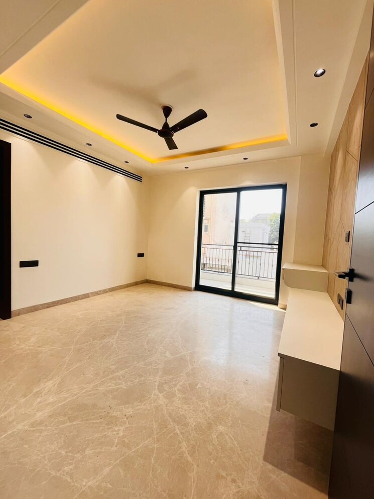 Room, unitech-south-city-1 4 Bedroom 2475 Sq.Ft. Builder Floor In South City 1 Gurgaon 9589973