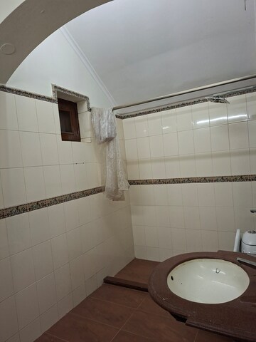 Bathroom in 3 BHK Independent House at RWA Apartments, Sector 31 – for Rent