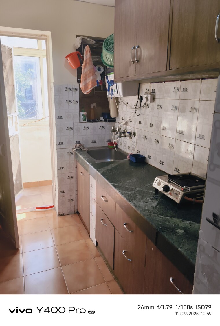 Kitchen, dwarka 1 RK 250 Sq.Ft. Apartment In Dwarka Delhi 9589977