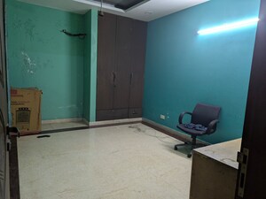 Room in 2 BHK Apartment at Stellar Mi Citihomes, Omicron Iii Greater Noida – for Rent