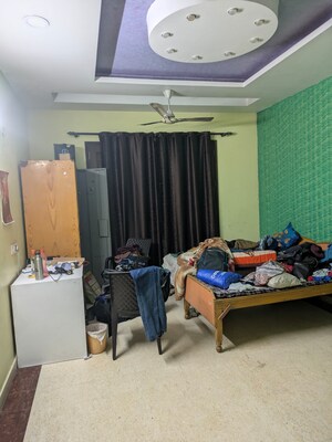 Bedroom in 2 BHK Apartment at Stellar Mi Citihomes, Omicron Iii Greater Noida – for Rent