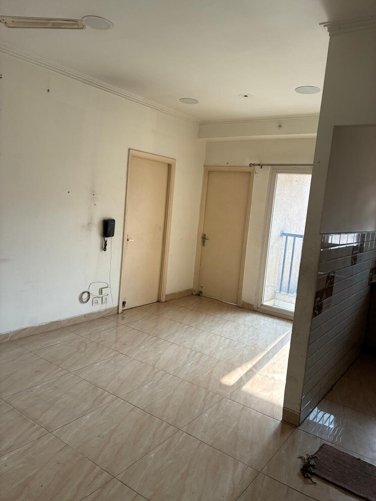 Room, migsun-vilaasa 2.5 Bedroom 1060 Sq.Ft. Apartment In Eta Ii Greater Noida Greater Noida 9589990