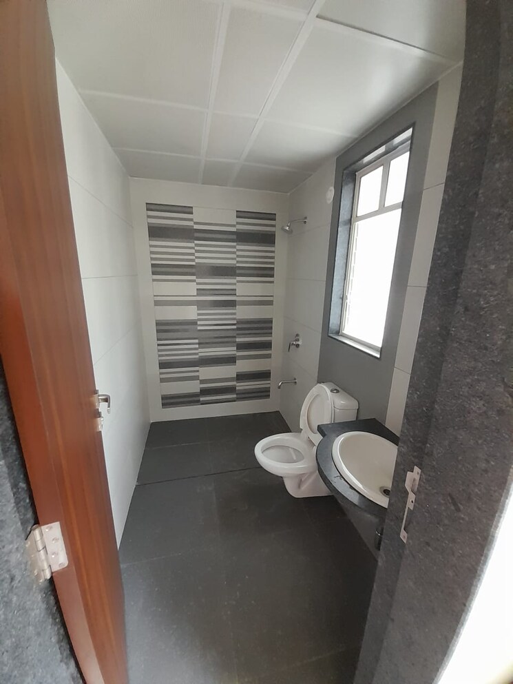 Attached Bathroom, beharay-rathi-hillview-residency 3 Bedroom 1835 Sq.Ft. Apartment In Kothrud Pune 9590020