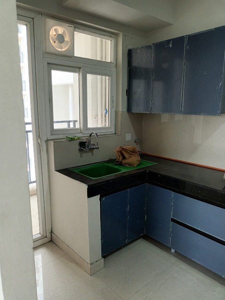 Kitchen, supertech-czar-suites 2 Bedroom 1070 Sq.Ft. Apartment In Omicron I Greater Noida Greater Noida 9590031
