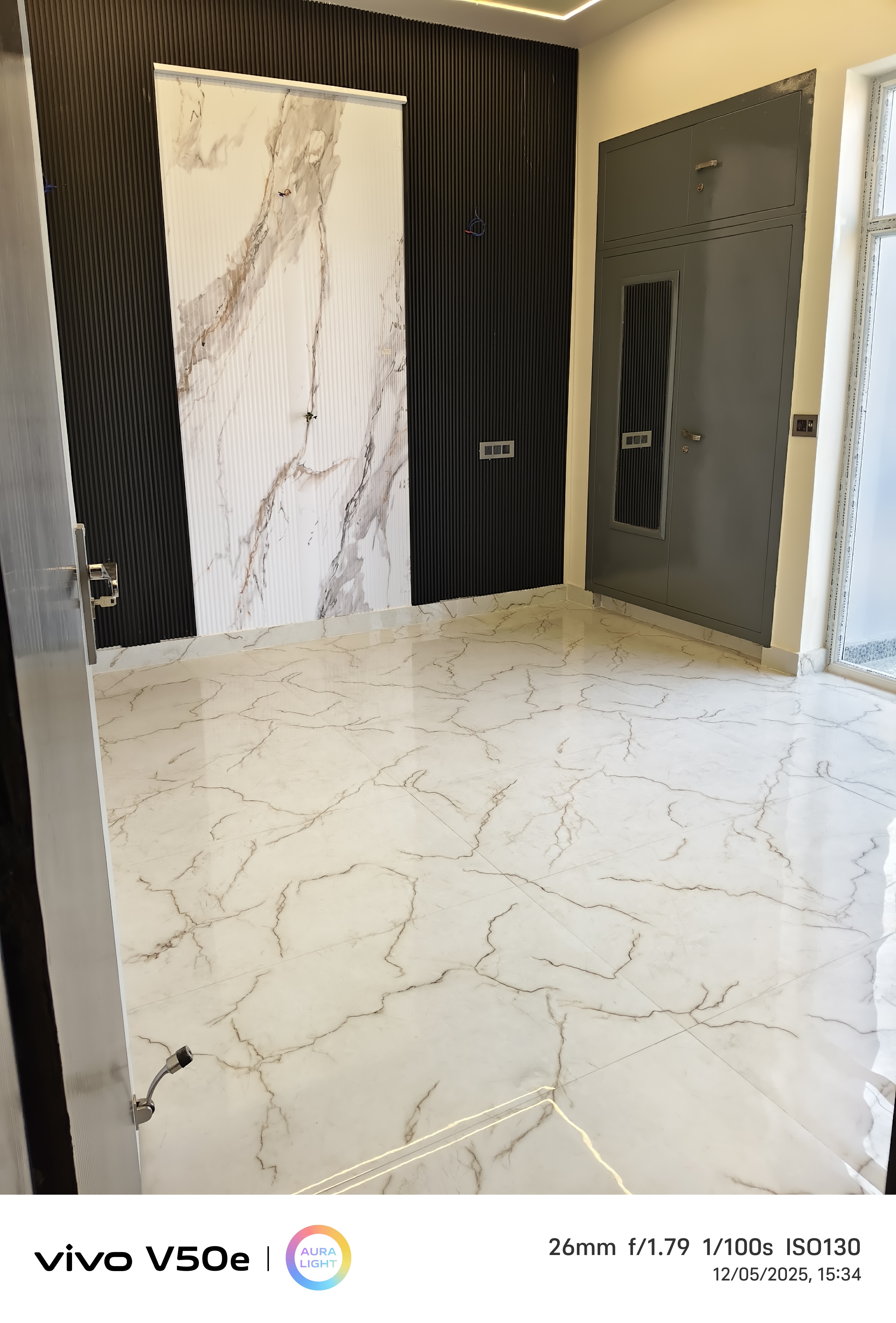 3 BHK + Servant Room Apartment For Sale in Rajdhani Nikunj 