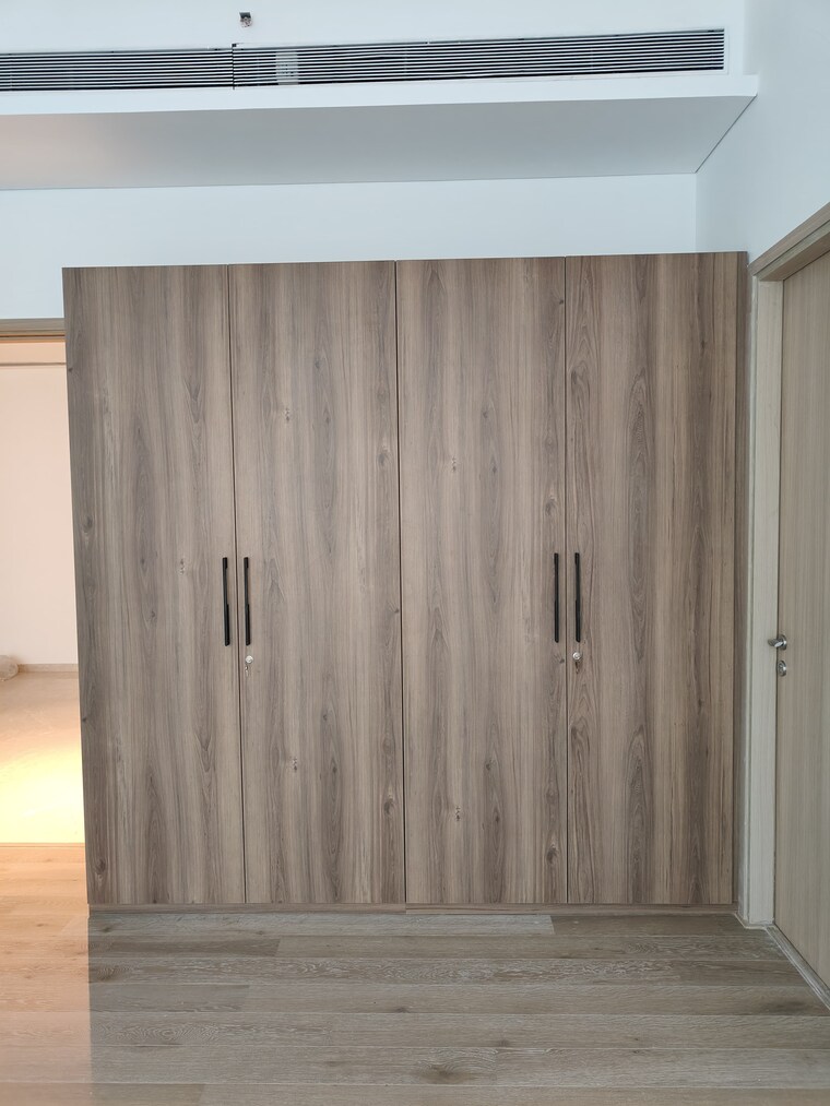 Bedroom, rustomjee-crown 4 Bedroom 2500 Sq.Ft. Apartment In Prabhadevi Mumbai 9590088